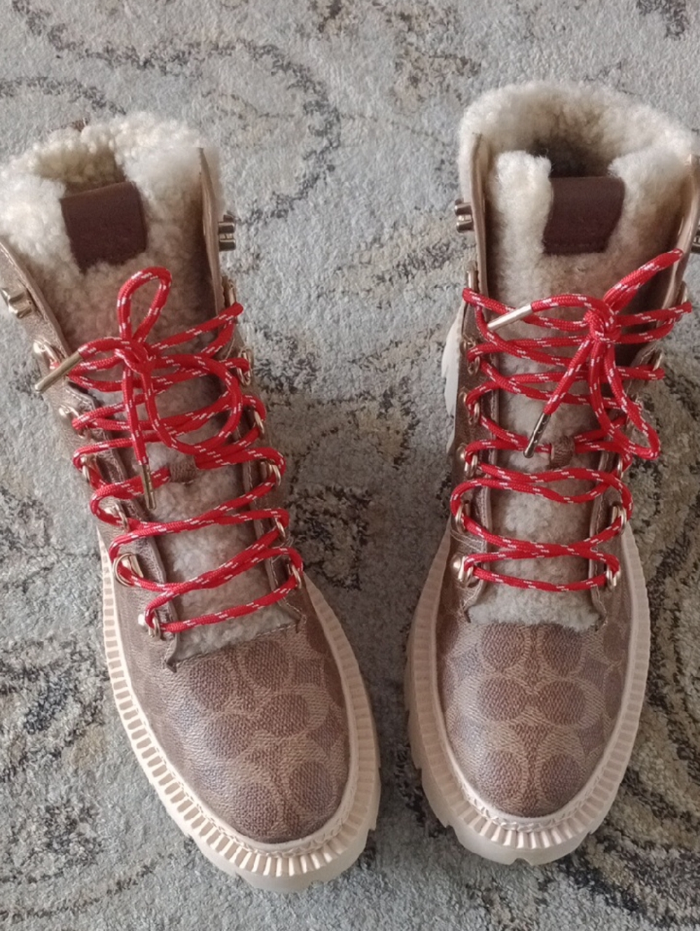 Coach 🔥Brown Shearling-Trim Winter Boots with Red Laces